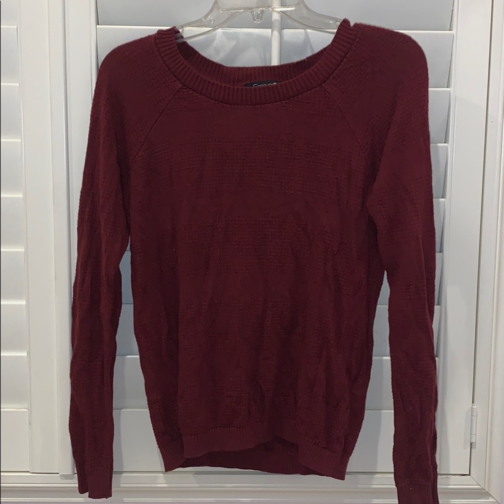 Light burgundy sweater